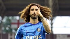 Cucurella está en todas las salsas