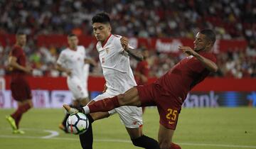 Correa y Bruno Peres.