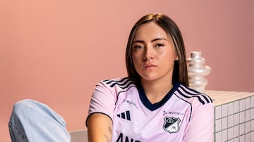 Millonarios y Adidas lanzaron la tercera equipación de los Embajadores para esta temporada. Es de color rosado y tiene un valor de $299.950.