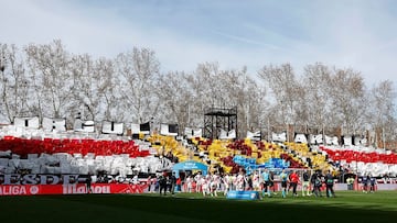 Atacan un autobús de aficionados del Rayo