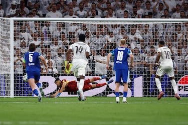 De huracán a superviviente