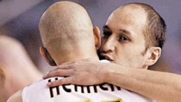 <b>VETERANOS. </b>Los Albertos (Herreros y Angulo), ex compañeros y grandes amigos frente a frente.