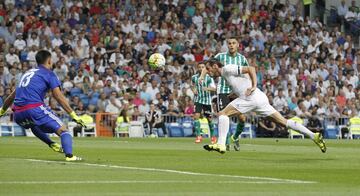 (Real Madrid 5 - Real Betis 0) Doblete del gals (el primero a los 2) en la manita a los verdiblancos en la segunda jornada. En la primera, empate sin goles contra el Sporting en El Molinn.