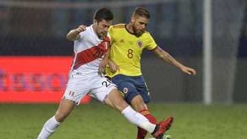 Santiago Ormeño en su juego de debut con Colombia