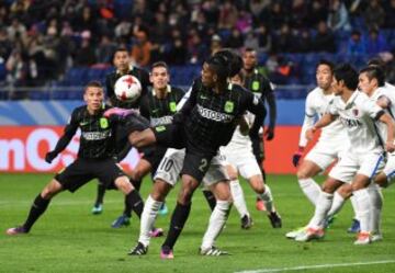 Nacional lo intentó pero no logró marcar el empate. Kashima en los últimos minutos fue certero y puso el 3-0 final y ahora va a la final con el América de México o el Real Madrid.