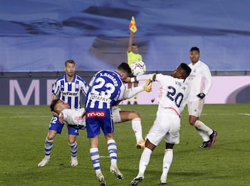 Mariano Díaz, Ximo Navarro y Vinicius Junior.