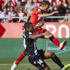 El Levante se salva y casi condena al Girona a Segunda