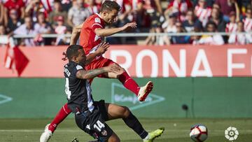 El Levante se salva y casi condena al Girona a Segunda