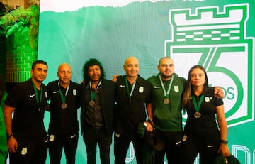 Con los planteles masculino y femenino, los ídolos del equipo y todos los trofeos, Atlético Nacional celebró un nuevo cumpleaños.