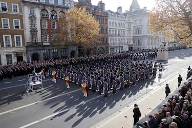 Bandas de música de la División de la Casa Real durante el Servicio Nacional de Conmemoración de 2025 en el Cenotafio, el 9 de noviembre de 2025 en Londres, Inglaterra.