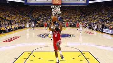 OAKLAND, CA - MAY 26: James Harden #13 of the Houston Rockets dunks the ball against the Golden State Warriors during Game Six of the Western Conference Finals in the 2018 NBA Playoffs at ORACLE Arena on May 26, 2018 in Oakland, California. NOTE TO USER: User expressly acknowledges and agrees that, by downloading and or using this photograph, User is consenting to the terms and conditions of the Getty Images License Agreement.   Ezra Shaw/Getty Images/AFP
 == FOR NEWSPAPERS, INTERNET, TELCOS &amp; TELEVISION USE ONLY ==