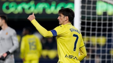 Gerard Moreno celebra un gol con el Villarreal.