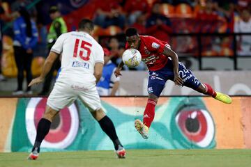 Con doblete de Cambindo, DIM se impuso ante América en el Atanasio Girardot y cortó una racha del equipo Escarlata