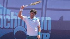 Gonzalo Lama detiene su racha triunfal y cae ante Carlos Berlocq