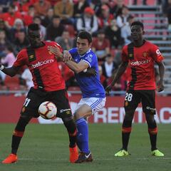 Estupiñán da tres puntos para mantener las aspiraciones