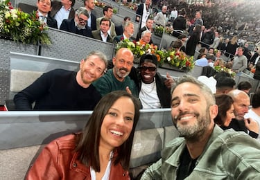 Roberto Leal hace el selfie que querr¨ªa para ¡®Pasapalabra¡¯: con Felipe VI incluido