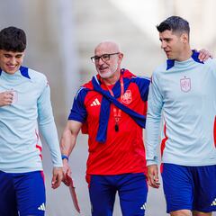 Vuelven Morata, Merino y Baena; Omorodion tendrá que esperar