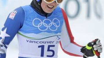 EXHAUSTA Y DOLORIDA. La norteamericana Vonn trata de tomar aire tras un descenso de entrenamiento.