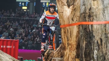 Toni Bou, con la Honda en X-Trial.