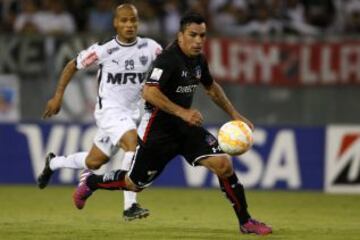 El cuadro de Macul derrotó 2-0 a Atlético Mineiro en Santiago pero perdió por el mismo marcador en Brasil, lo que lo eliminó de la Copa.