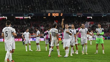 Real Sociedad's players celebrate after winning the UEFA Champions League Group D football match between Red Bull Salzburg and Real Sociedad in Salzburg, Austria on October 3, 2023. (Photo by KERSTIN JOENSSON / AFP)