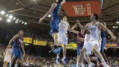 Navarro va de líder en un clásico vibrante