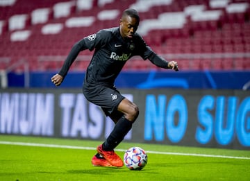 Traspaso: Salzburgo - Brighton | Coste del fichaje: 23 millones de euros