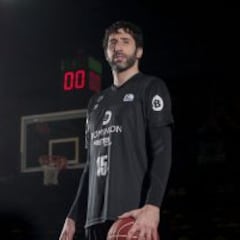 Mumbrú: "Son favoritos, pero en la Copa es bueno ir de tapado"