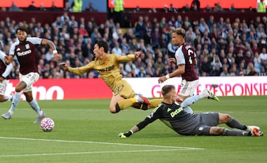 Emery se hunde sin el ‘Dibu’