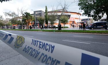 Con un alto dispositivo de seguridad, el Valencia Basket recibe al Maccabi de Tel Aviv en la tercera jornada de la Euroliga. El partido ha sido declarado de alto riesgo y habrá cerca de 700 agentes velando por la seguridad dentro y fuera del pabellón.