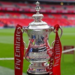 Nuevas reglas en la FA Cup: 4 cambios de jugadores