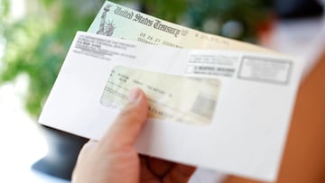 Millones de estadounidenses esperan la llegada de un cuarto cheque de estímulo. ¿Qué hay de las negociaciones? ¿Cuándo se enviará? Aquí los detalles.