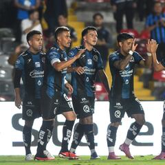 Querétaro sufre, pero abandona el fondo de la tabla