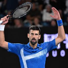 Djokovic remonta ante Alcaraz para volver a semifinales