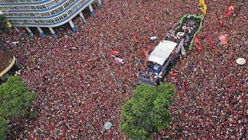 "Fue una locura ver a un millón de hinchas de Flamengo"