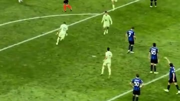 Lo que hizo Pedri a Acerbi tras el 2-3 que ha dejado a propios y extra?os en shock