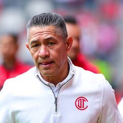 Ignacio Ambriz defiende estilo defensivo del Toluca