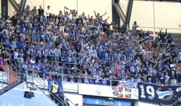 Buen ambiente en el Bernabéu.