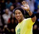 Ronaldinho llega hoy para cerrar su traspaso al City