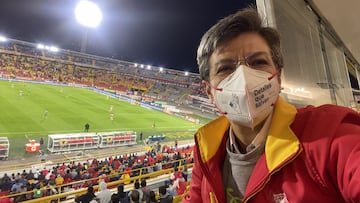 La Alcaldesa de Bogot&aacute; rechaz&oacute; los disturbios que ocurrieron en El Camp&iacute;n durante el duelo entre Santa Fe y Nacional