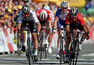 Sprint final donde terminó imponiendose Peter Sagan, peleando la victoria contra, entre otros, Sonny Colbrelli y Arnaud Demare