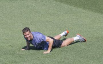 Risas y buen rollo en el entrenamiento del Real Madrid