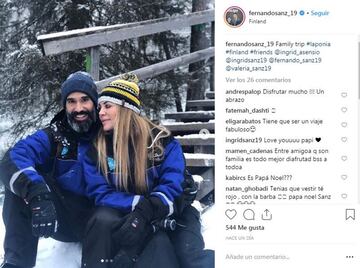 Fernando Sanz e Ingrid Asensio disfrutan de la nieve.