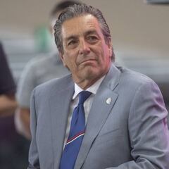 Tomás Boy: Lo que pase en la administración no debe afectar en la cancha