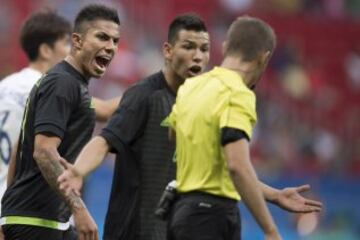 Eran favoritos a defender el oro y no superaron la primera fase. Apenas pudieron vencer a Fiyi en su grupo y cayeron nuevamente contra Corea del Sur. Lozano, Gutiérrez y Aguirre volvieron a caer como en el Sub-20. Peralta y Pizarro causaron baja por lesión en pleno torneo.