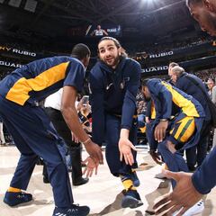 Ricky Rubio acelera con sus Jazz hacia su primer playoff de la NBA