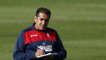 Jose Ramon Sandoval.