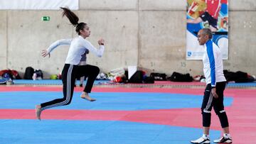 27/12/21 ENTREVISTA CON ADRIANA CEREZO MEDALLA DE PLATA EN TAEKWONDO EN LOS JUEGOS OLIMPICOS DE TOKIO