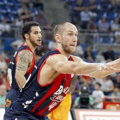 El Baskonia vence a un buen Granca y se medirá al Valencia en semifinales del playoff
