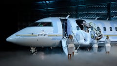 Tango D10S, el avión que homenajea a Maradona